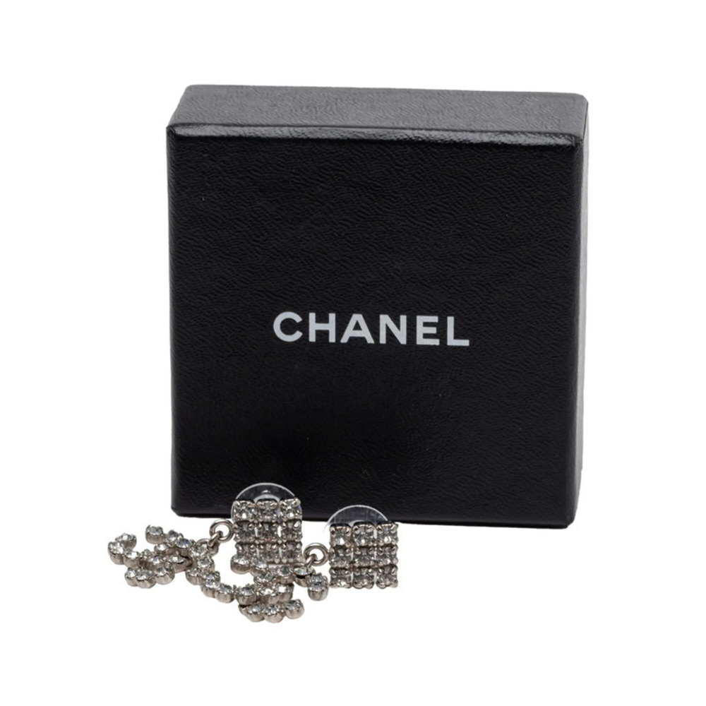 CHANEL Silver Logo Earrings - Picture 4 of 4